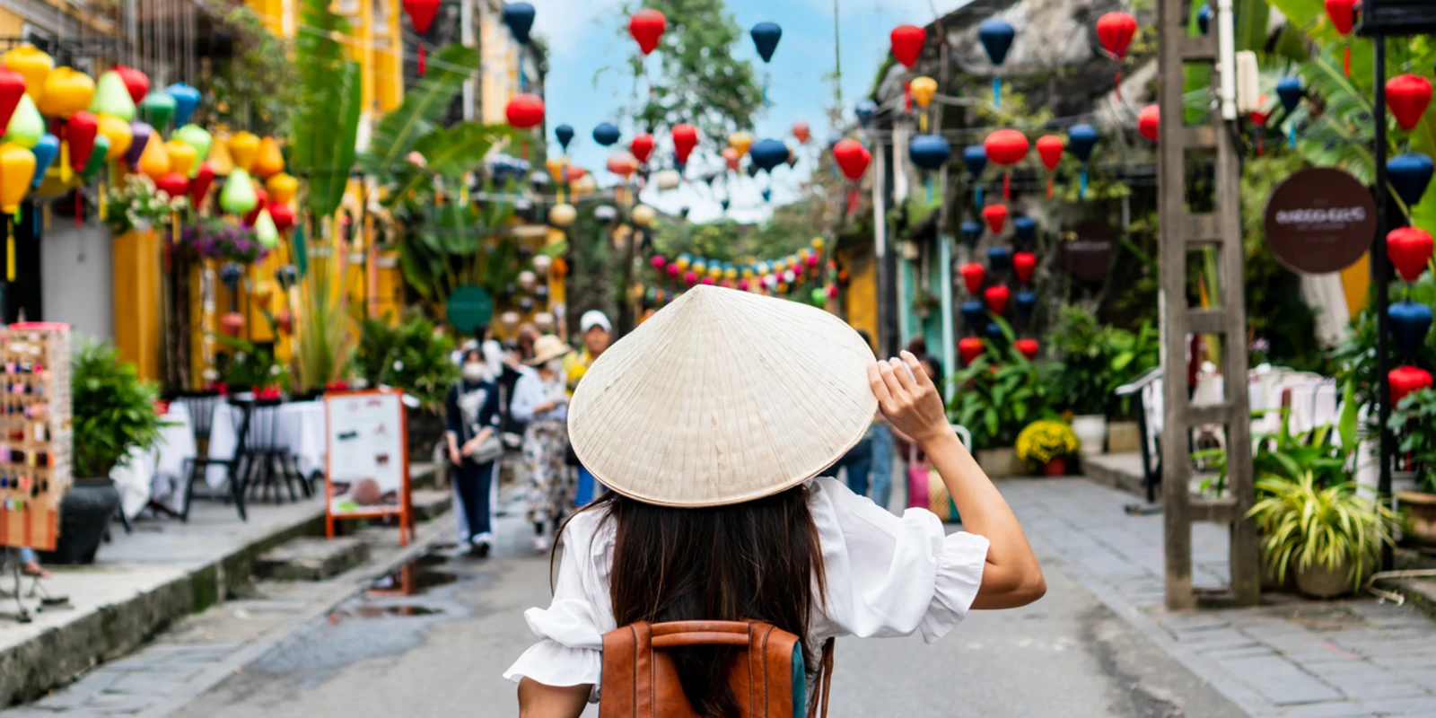 Thailand vs.Vietnam: Which One Should First-Timers Visit First?