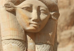 Hathor 