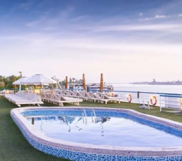 la Piscina, crociera sul nilo low cost