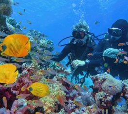 Hurghada Piramidi, una coppia al fondo del mare Hurghada