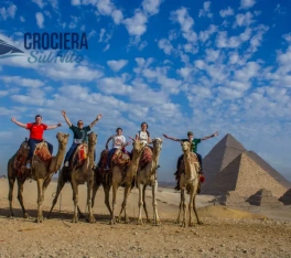 Una Famiglia sui Cammelli, pasqua in egitto offerte