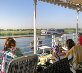 Turisti a bordo di una Crociera Nilo, itinerario egitto 10 giorni