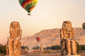 Las Estatuas Egipcias 