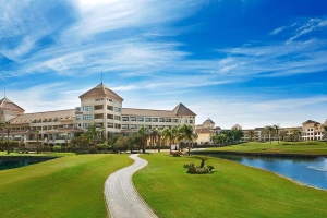 Hilton Pyramids Golf Hotel