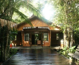 Casa Galleggiante Rimba Eco Lodge