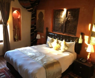 Les Temples Des Arts Hotel