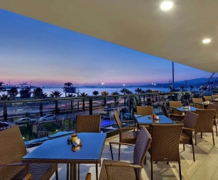 Hilton Garden Inn Bayrakli