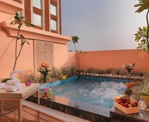 Jaipur – Royal Orchid