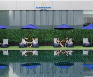 Mandarin Hotel Bangkok`s pool