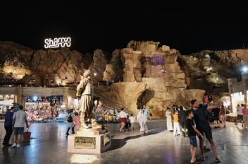 Plaza del mercado antiguo de Sharm El Sheikh, Egipto