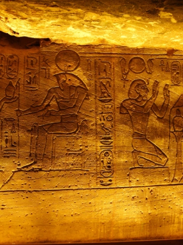 Magníficos templos antiguos de Abu Simbel en Egipto