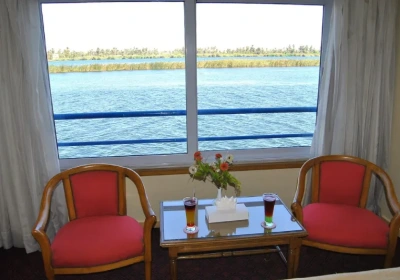 cabina dentro motonave Hapi 5 , offerte crociera sul nilo 