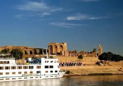 Dwa Lussuosa, crociera di lusso nilo