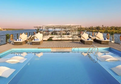 la piscina, crociera sul nilo 5 stelle 