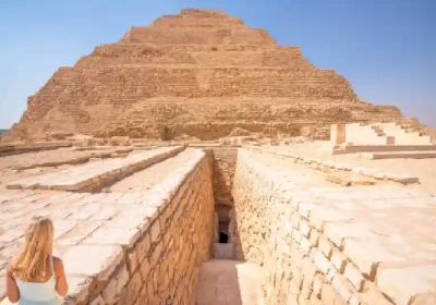 saqqara , crociera sul nilo in dahabeya 