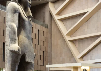 Statua nel museo, viaggi pasqua egitto