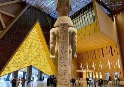Viaje a Egipto 8 días con la estatua de Ramsés II en el GEM