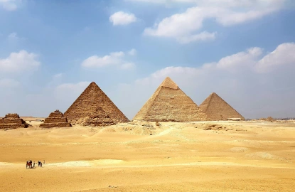 Las Piramides de Giza