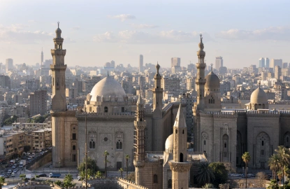 Mezquita del Sultán Hassan: La Joya Mameluca de El Cairo