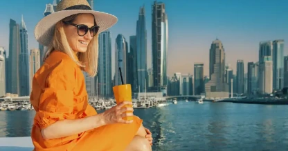 Una donna a  Dubai, Dubai ferragosto