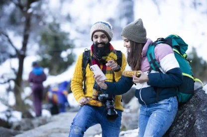 una coppia in india , india a dicembre una coppia in india , india a dicembre