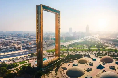 Vista aerea di Dubai Frame vicino al centro di Dubai, dubai frame Vista aerea di Dubai Frame vicino al centro di Dubai, dubai frame