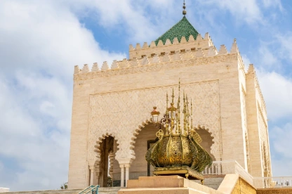 Piazza Mohamed V a Casablanca: Il Cuore della Città Bianca