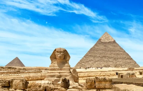 Descubre los símbolos más famosos de la cultura egipcia durante el mejor viaje organizado a Egipto