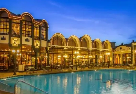 Pyramids Hotel by Jaz