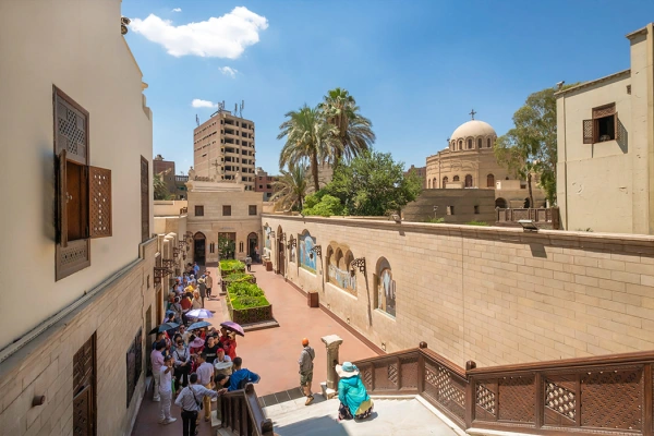 La chiesa sospesa al cairo copto