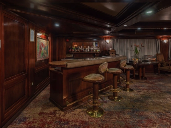 Bar und Lounge an Bord der MS Salacia Nilkreuzfahrt