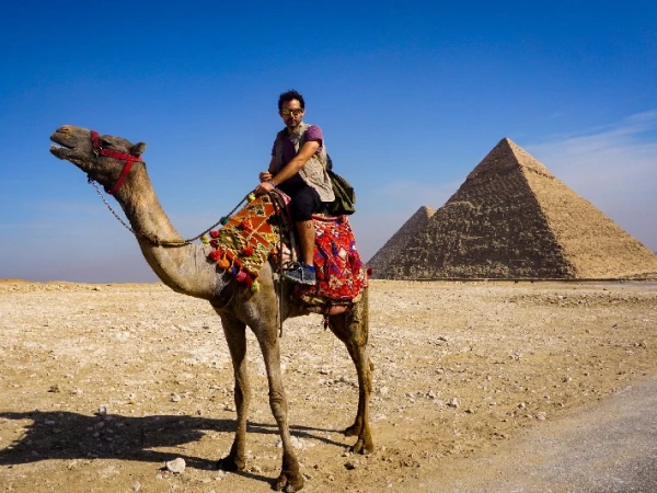Sonnenfinsternis in Ägypten 2027:  Das Jahrhundertereignis über Luxor