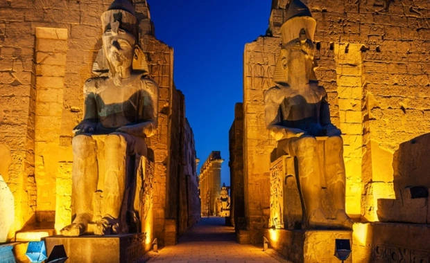 Karnak Temple Egypt interior, Cairo and Nile Cruise Package