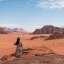 Viaggio organizzato Giordania, una donna al deserto della giordania