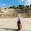 Viaggio in Giordania, una donna in Giordania