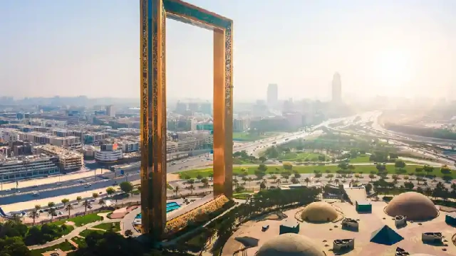 Vista aerea di Dubai Frame vicino al centro di Dubai, dubai frame