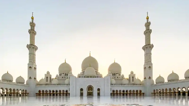 Sheikh Zayed Grand Mosque, Sheikh Zayed Mosque