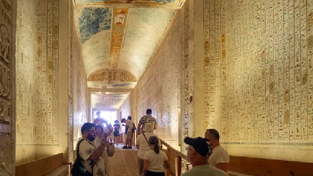 La tomba di Amenofi III
