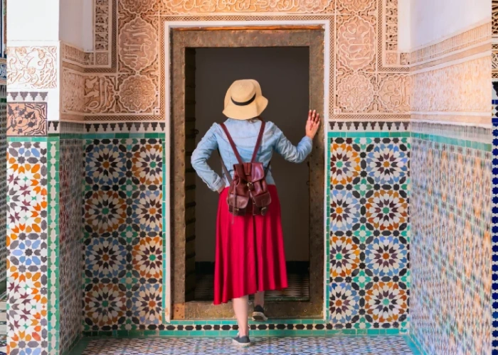 una turista a rabat marocco , tour rabat