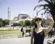 una turista ad istanbul , tour della turchia 8 giorrni