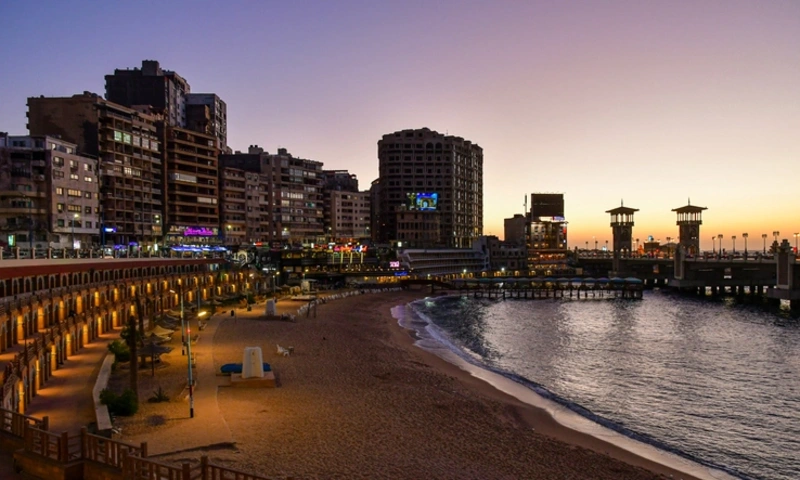 Evening View of Alexandria Corniche, Egypt Travel Guide
