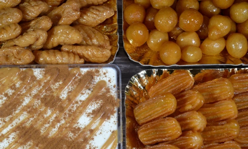 Assorted Eastern desserts for Ramadan, Egyptian Sweets