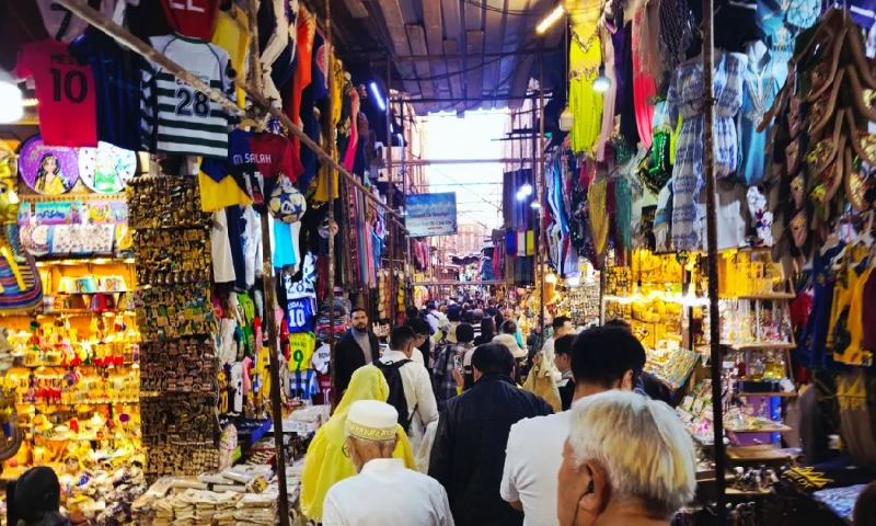 Khan El Khalili, un extenso bazar histórico situado en el Cairo islámico, khan el khalili