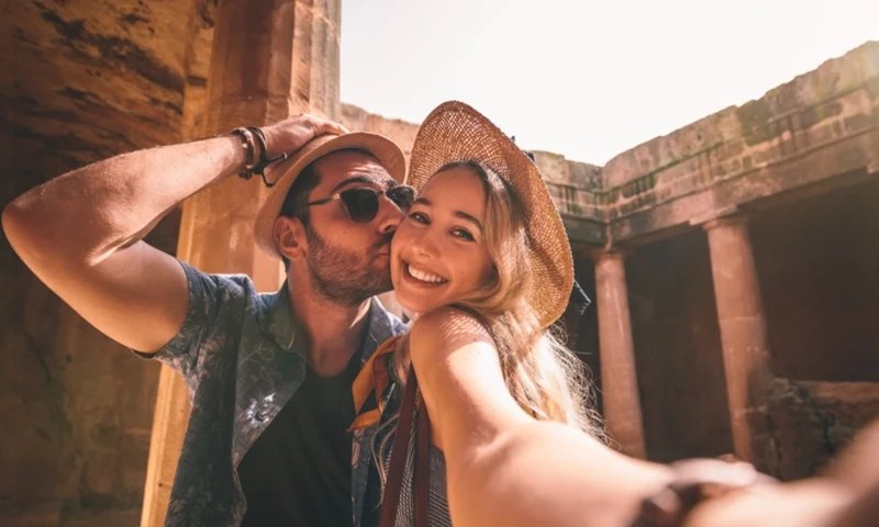 Happy tourists couple taking selfies on summer holidays, Honeymoon in Egypt