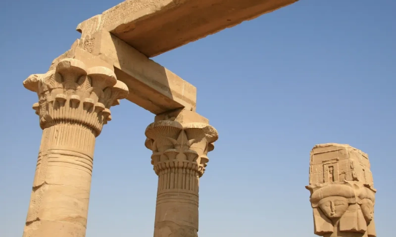Quiosco romano de Qertassi, en Kalabsha, cerca de Asuán,Templo de kalabsha.