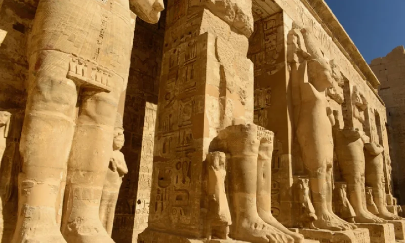 Templo de Medinet Habu en la ciudad de Luxor, Egipto, Templo Medinet Habu .
