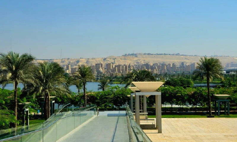 Vista del lago Ain Al Sira desde el Museo Nacional de la Civilización Egipcia, en El Cairo Antiguo,Museo Nacional de la Civilización Egipcia