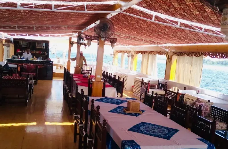 Crociera sul Nilo di Lusso, il ristorante a bordo della crociera