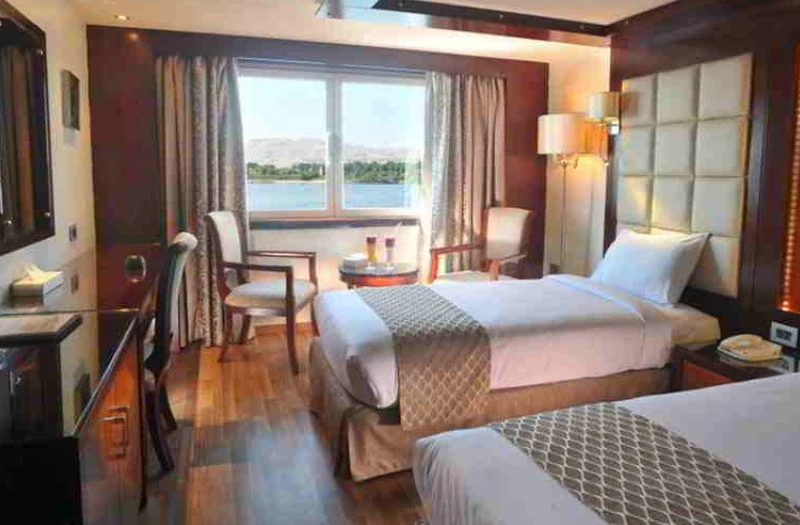 Camera da letto doppia a bodo della Crociera Nile Style Lussuosa, crociera sul nilo 5 stelle