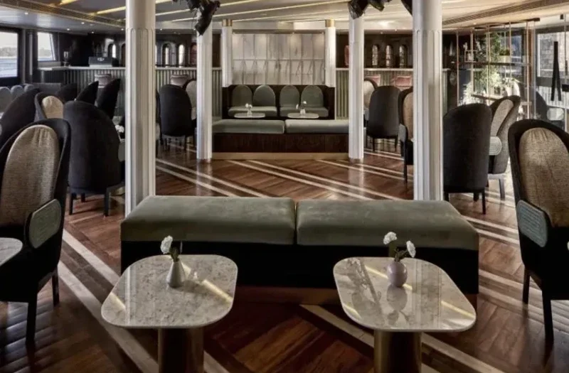 Un Bar sulla Crociera M/S Tulip, crociera sul nilo lusso